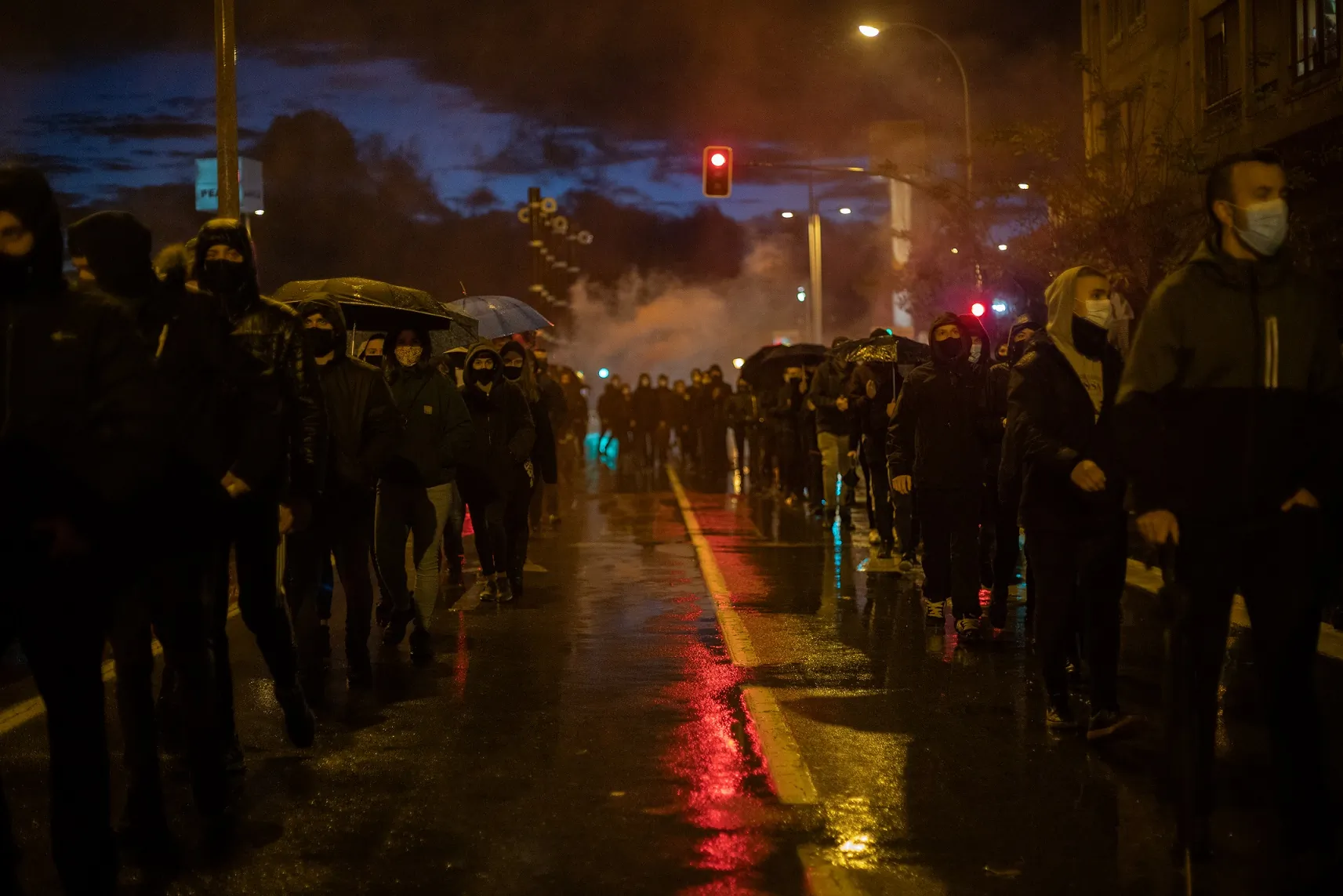 Covid ziurtagiriak ezkutatzen duena