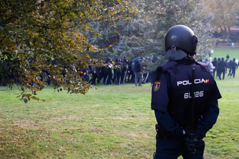 Gutxienez hiru atxilotu Iruñean, Vito Quilesen aurkako protestari lotuta