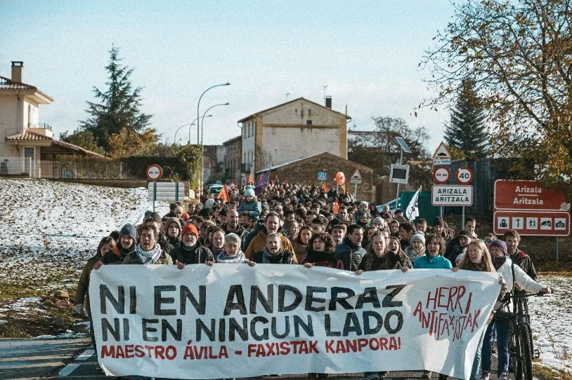 "Sektaren presentziak eta faxismoaren hedapenak ideologia estremisten eta faxisten aurka gauden guztiok inplikatzen gaitu"