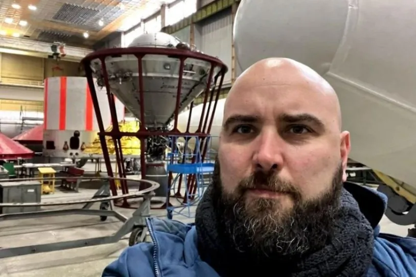 Poloniako Justiziak Pablo Gonzalez behartu du gehienez otsailean bertaratzera, atxilotze-agindu baten mehatxupean